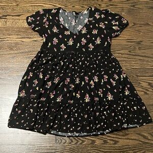 Wild Fable Floral Dress (Size Medium)